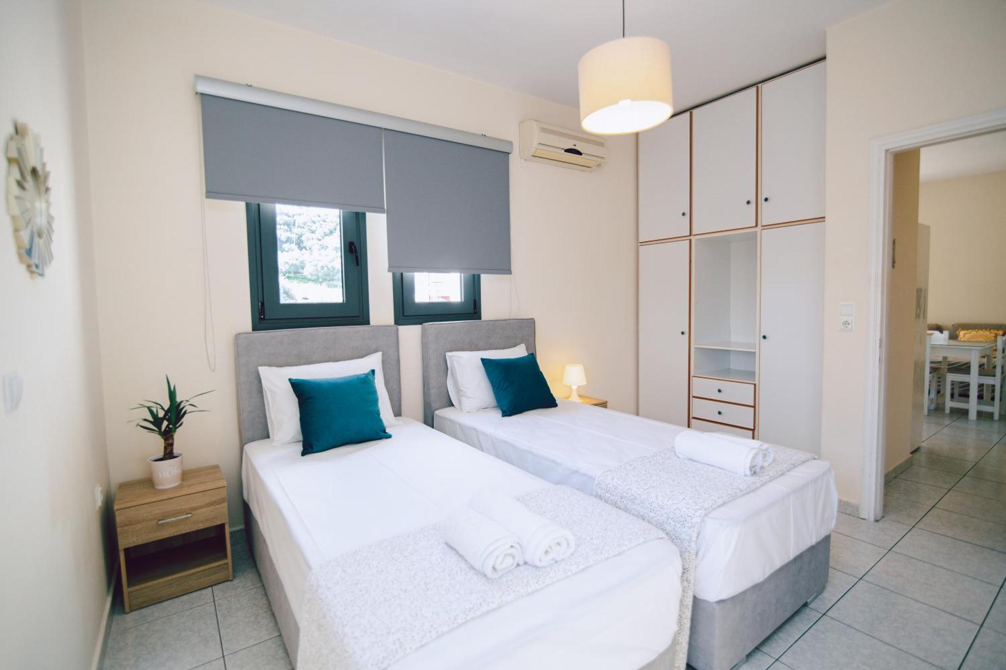 Andromahi Apartments & Suite 라가나스 외부 사진