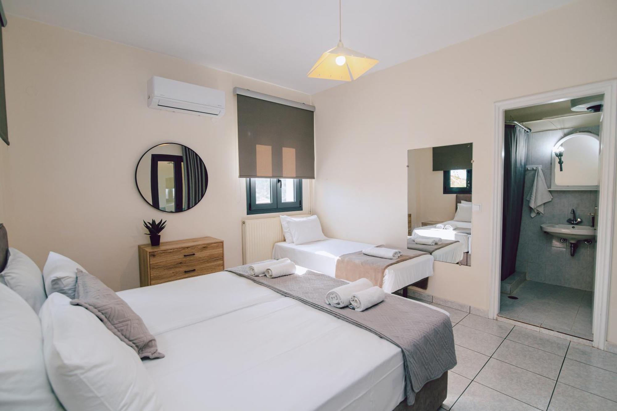 Andromahi Apartments & Suite 라가나스 외부 사진