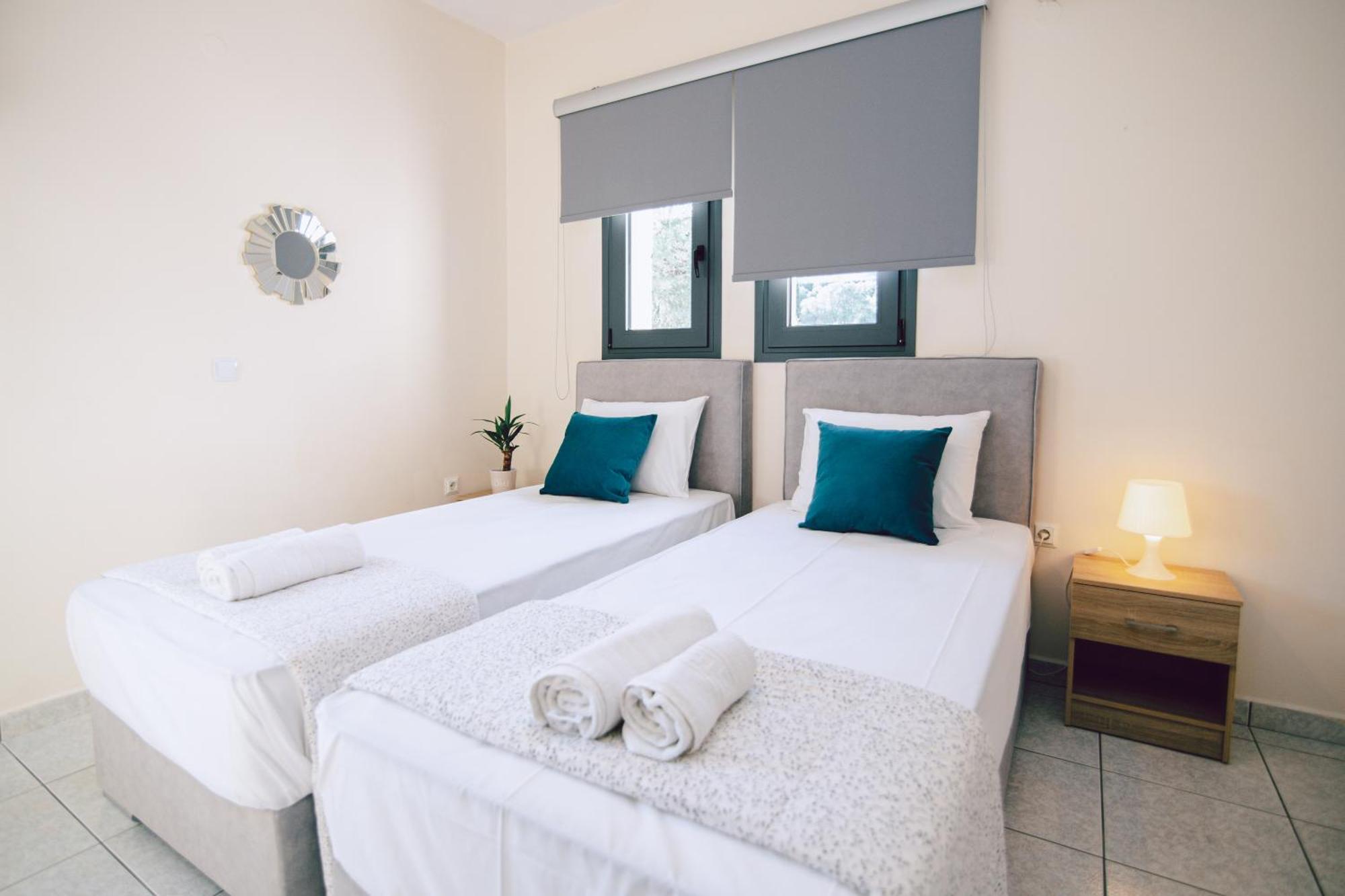 Andromahi Apartments & Suite 라가나스 외부 사진