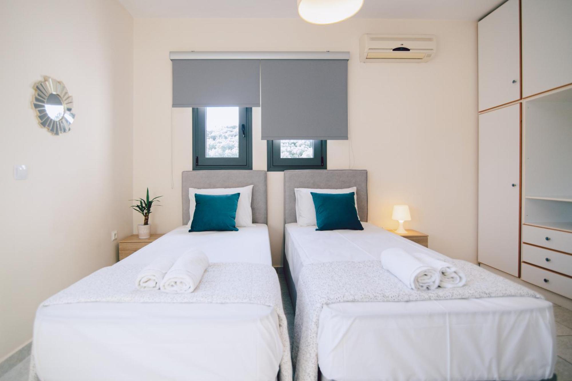 Andromahi Apartments & Suite 라가나스 외부 사진